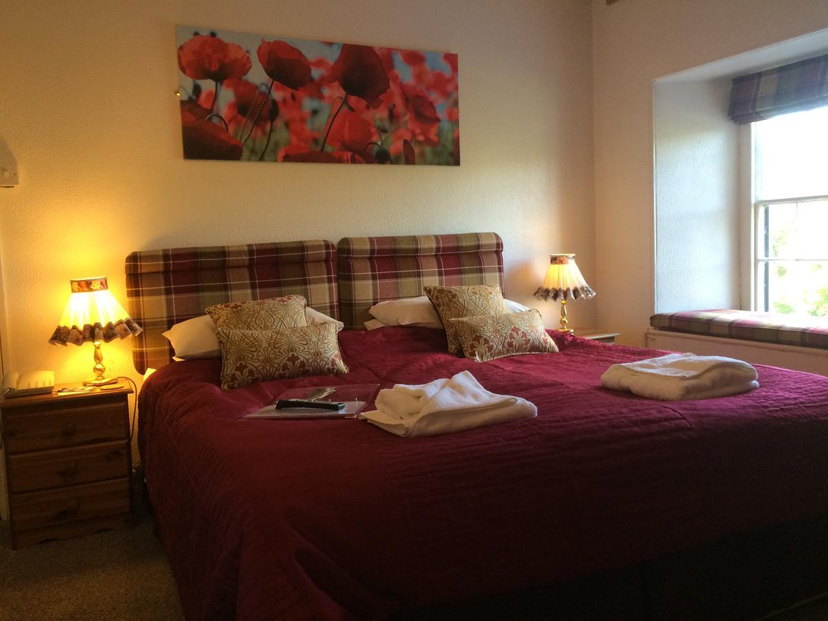 The Bryntirion Inn Llandderfel Exteriér fotografie